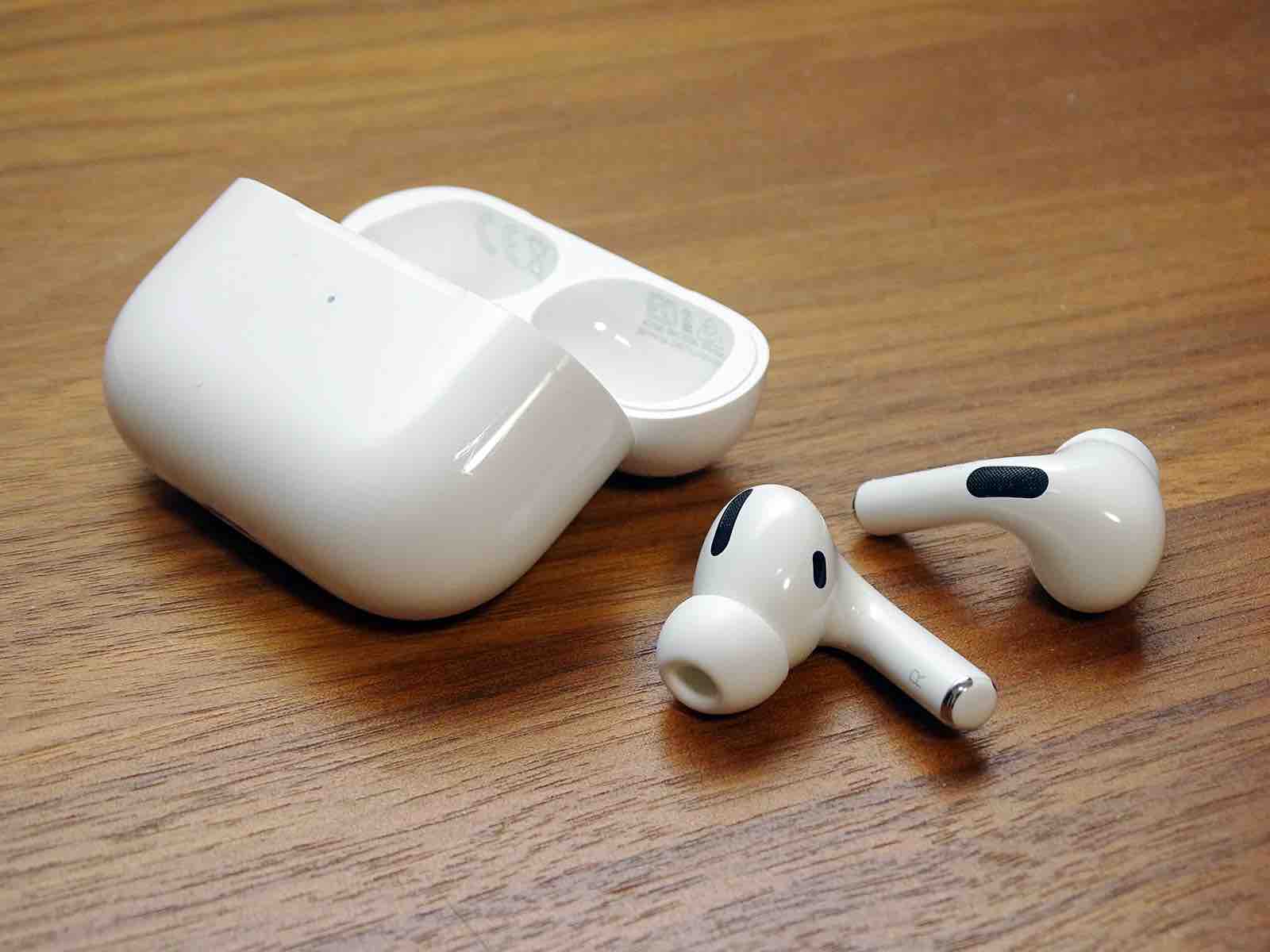 AirPods Pro Apple アップル　airpods pro イヤホン