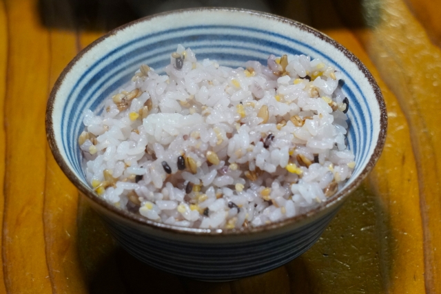 雑穀米入りご飯