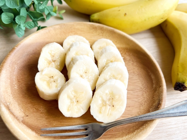 朝食にバナナを食べるのは、痩せるのか、太るのか