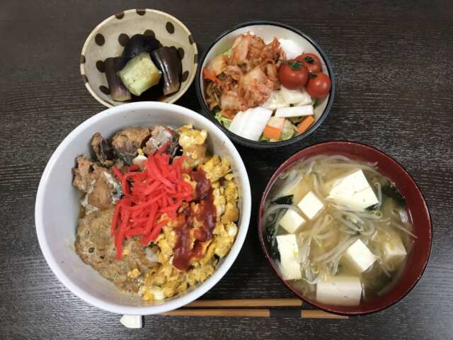 筋トレ中の昼食③