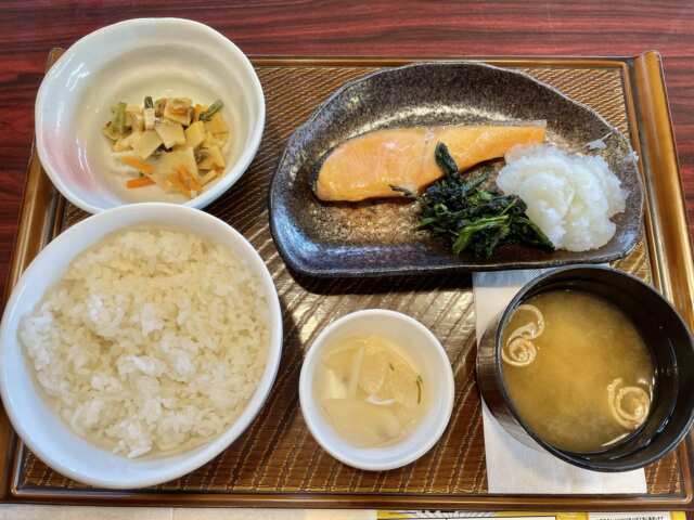 筋トレ中の夕食①