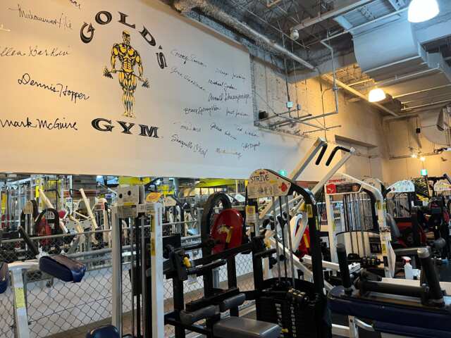 UBTY fitness 浦安店のトレーニングルームの写真